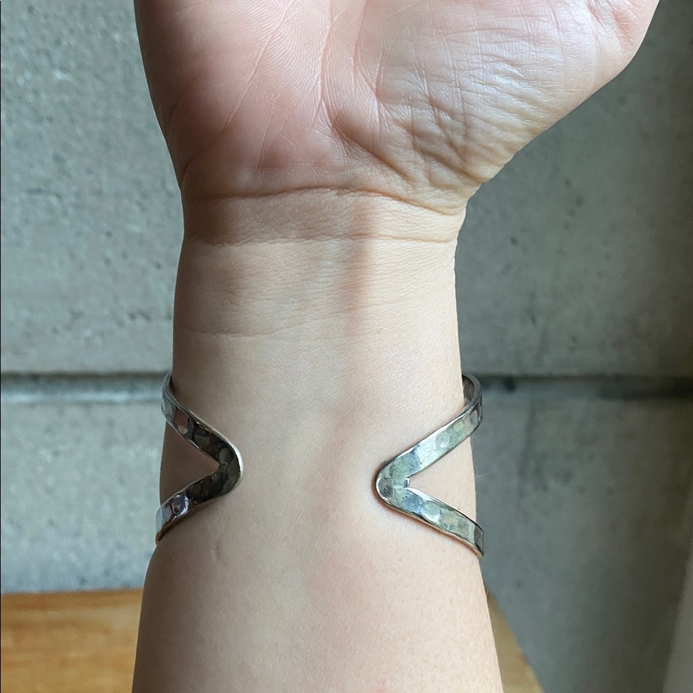 Bangle bracelet - Picture 5 of 5
